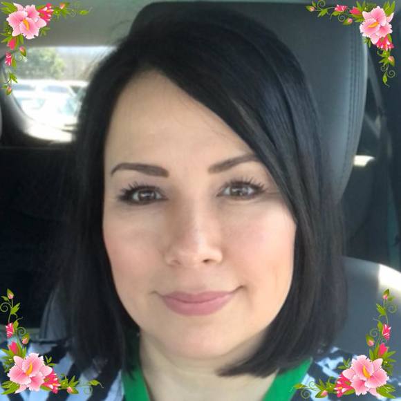 Meet your Posher, Cindy - Picture 1 of 1